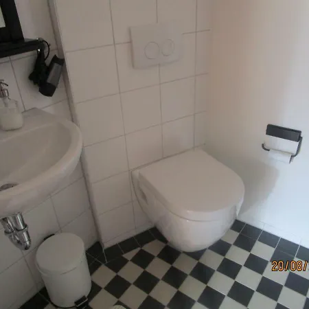 Hebbel Apartment